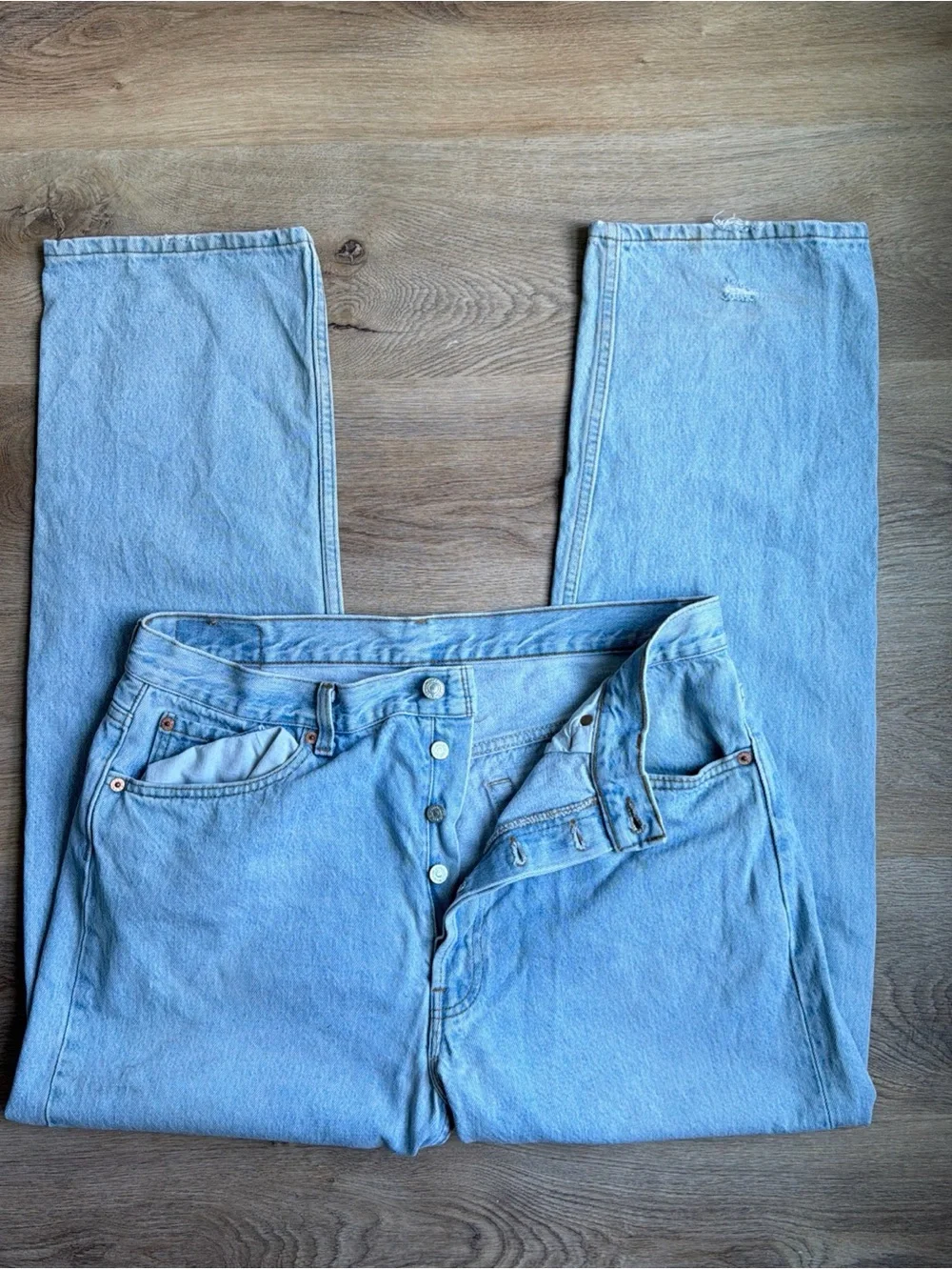 Vintage Levi’s 501 Jeans 36x30 Made in USA Late 80s Light Wash Denim Distressed
